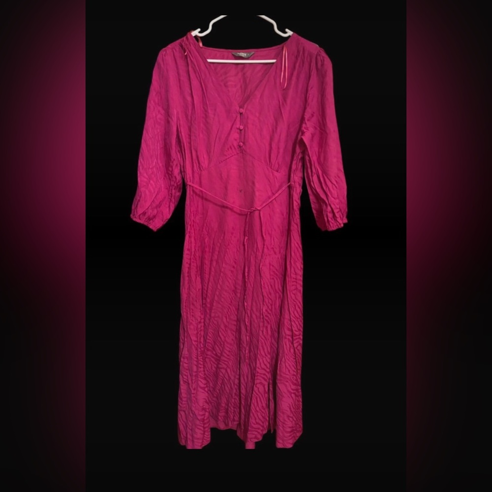 Elegant Pink Women's Dress